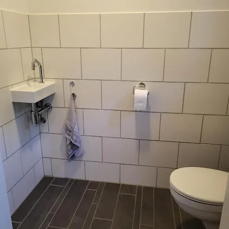Laurena Apartman Alphen